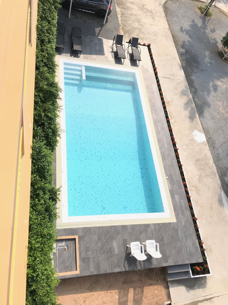 T Sleep Place 7/56