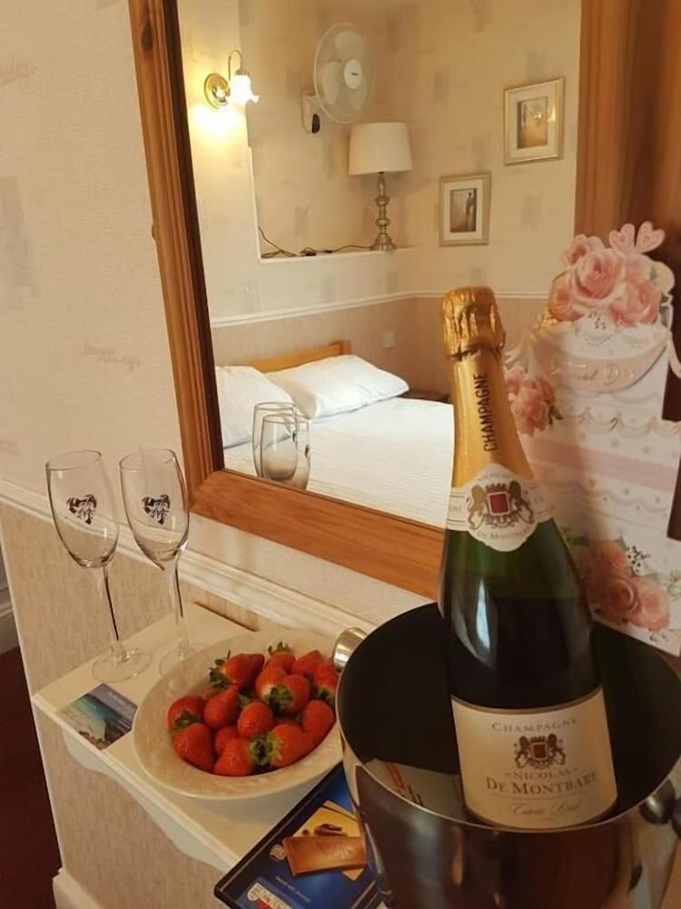 Brampton Guest House 24/50