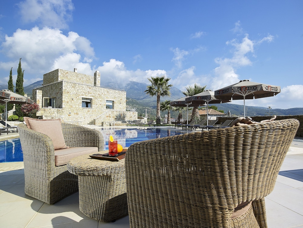Anaxo Resort 62/69