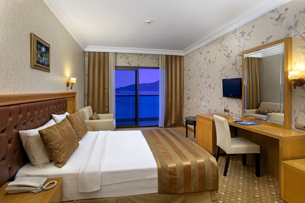 Orsmaris Boutique Hotel 11/50