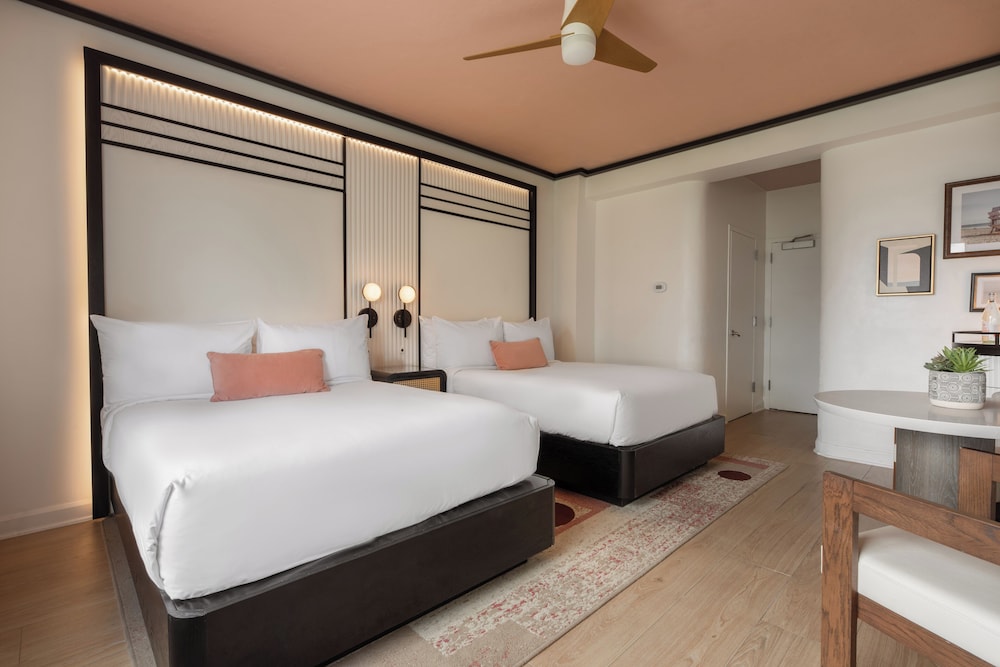 Family, 2 Double Beds, Eurostars Winter Haven 4/7