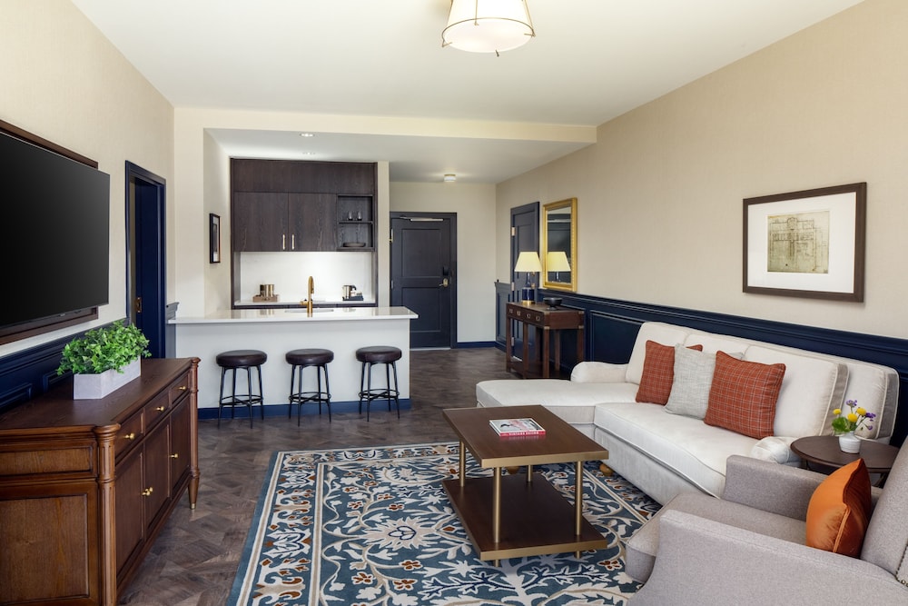 The Benson Hotel and Faculty Club 39/61