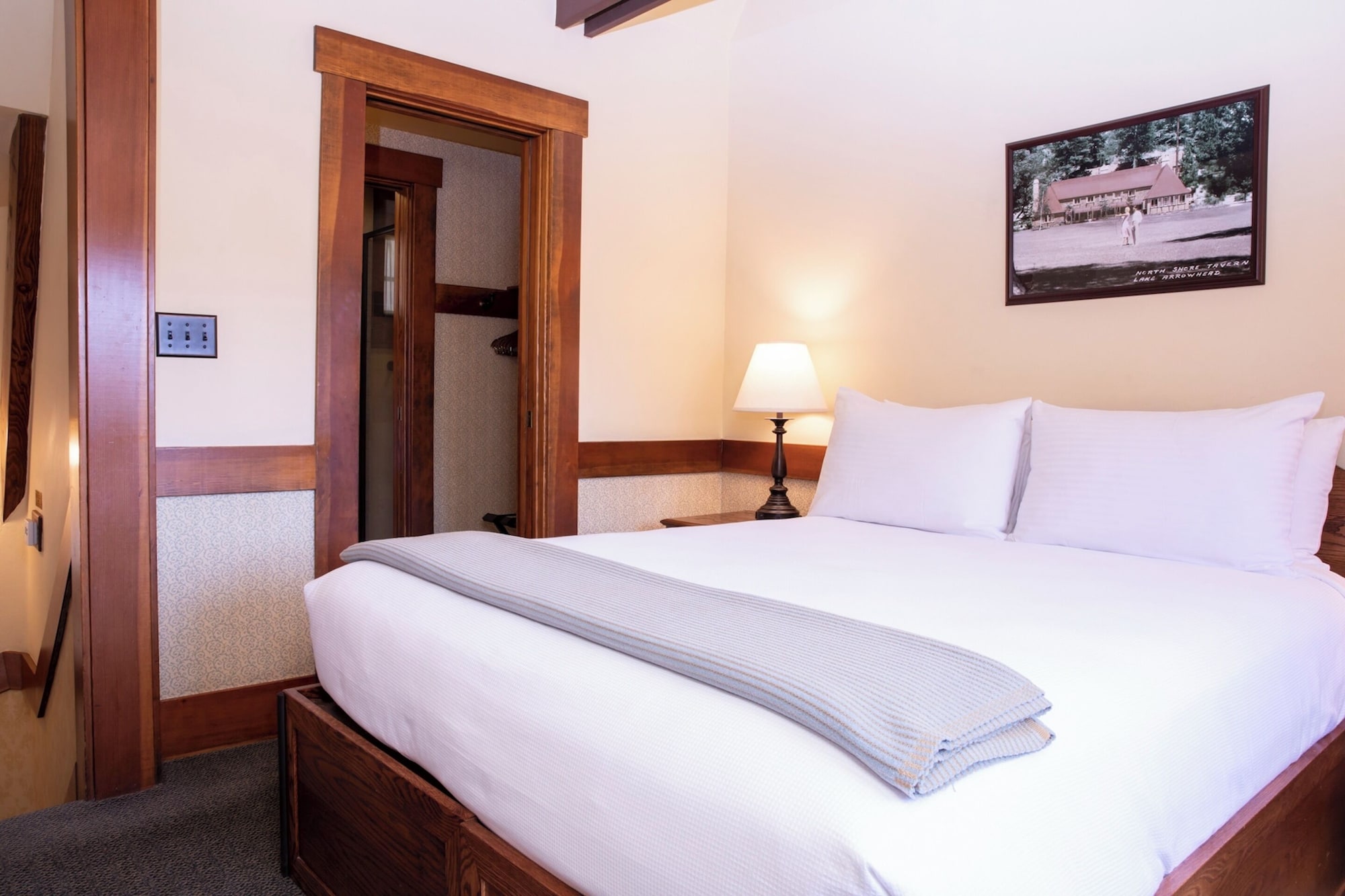 2 BEDROOMS, CHALET, 2 BATHROOMS