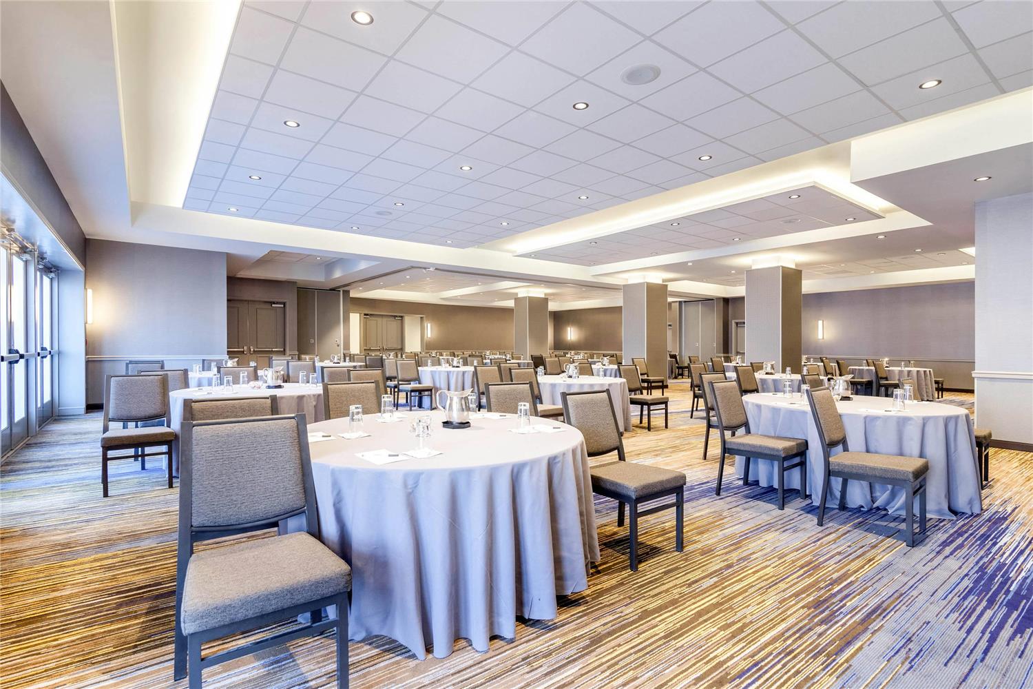 Cambria Hotel Pittsburgh - Downtown 32/41