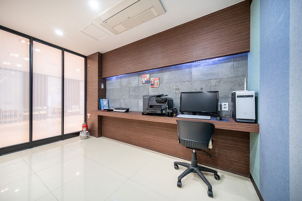 Suwon Dono1796 Hotel 56/68