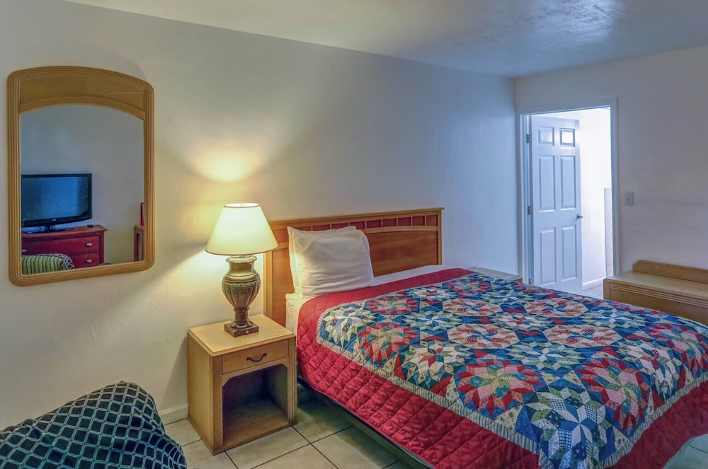 Richard s Motel Extended Stay 12/50