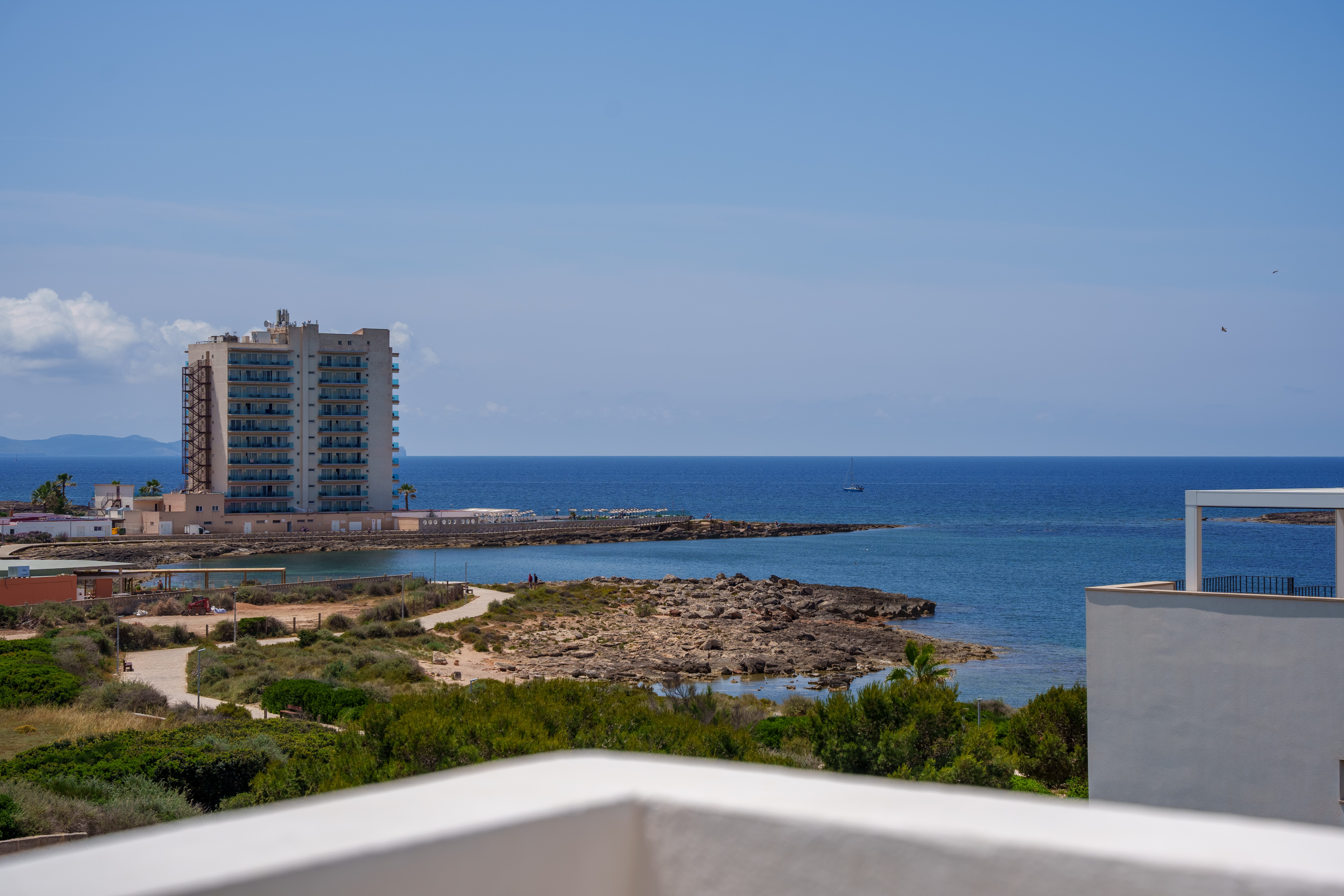 APARTAMENTS ANDREAS 38/50