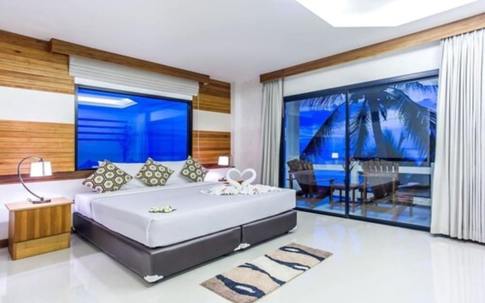 Neptune S Villa 6/50