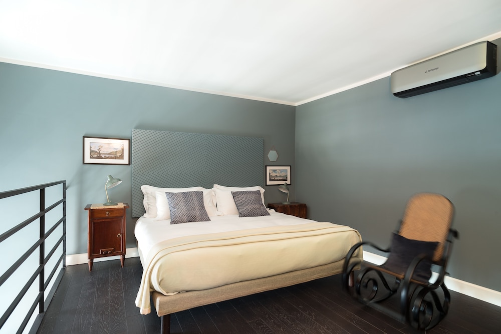 1 BEDROOM, PANORAMIC, SUITE, CITY VIEW, BALCONY