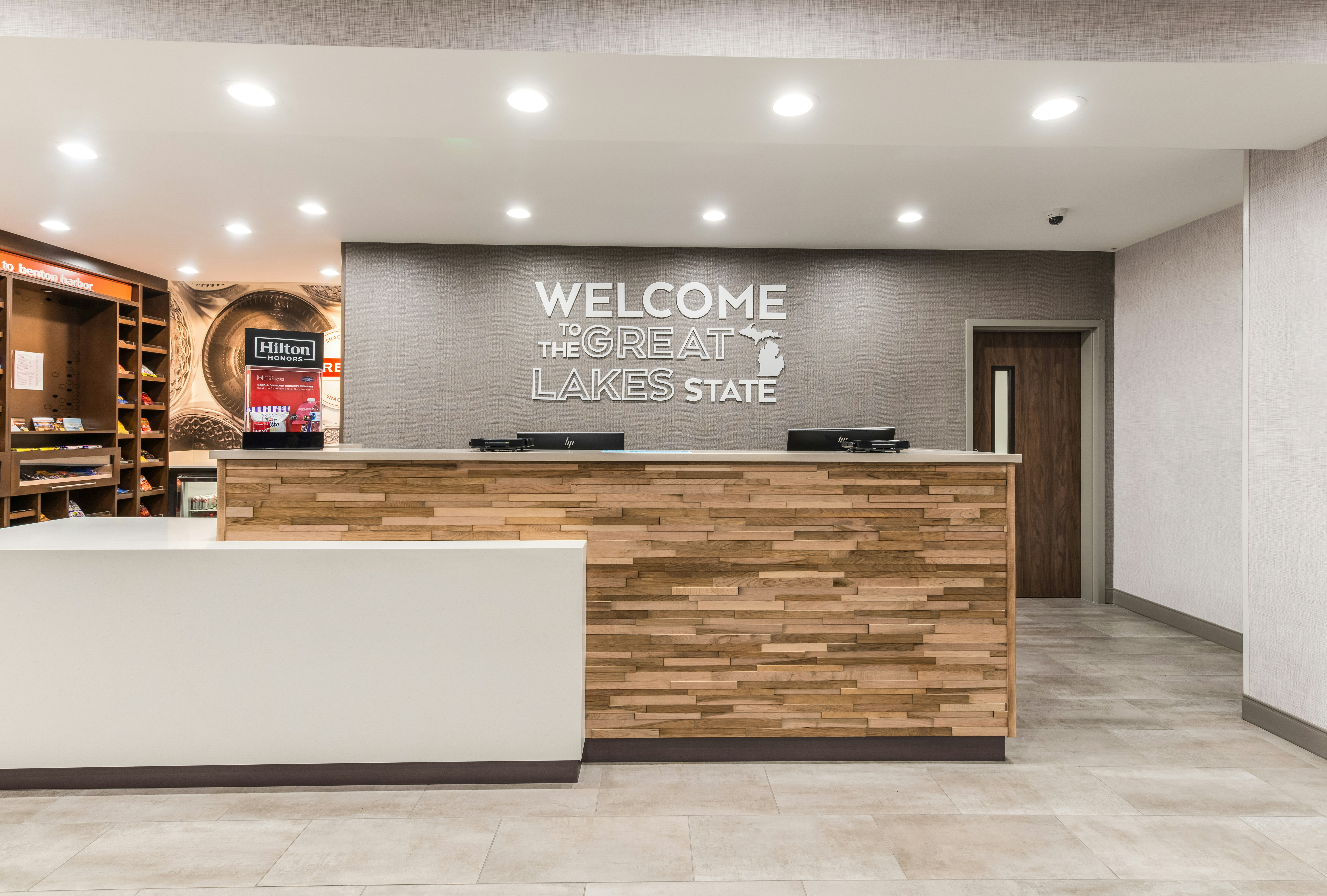 Hampton Inn and Suites Benton Harbor MI — foto 3