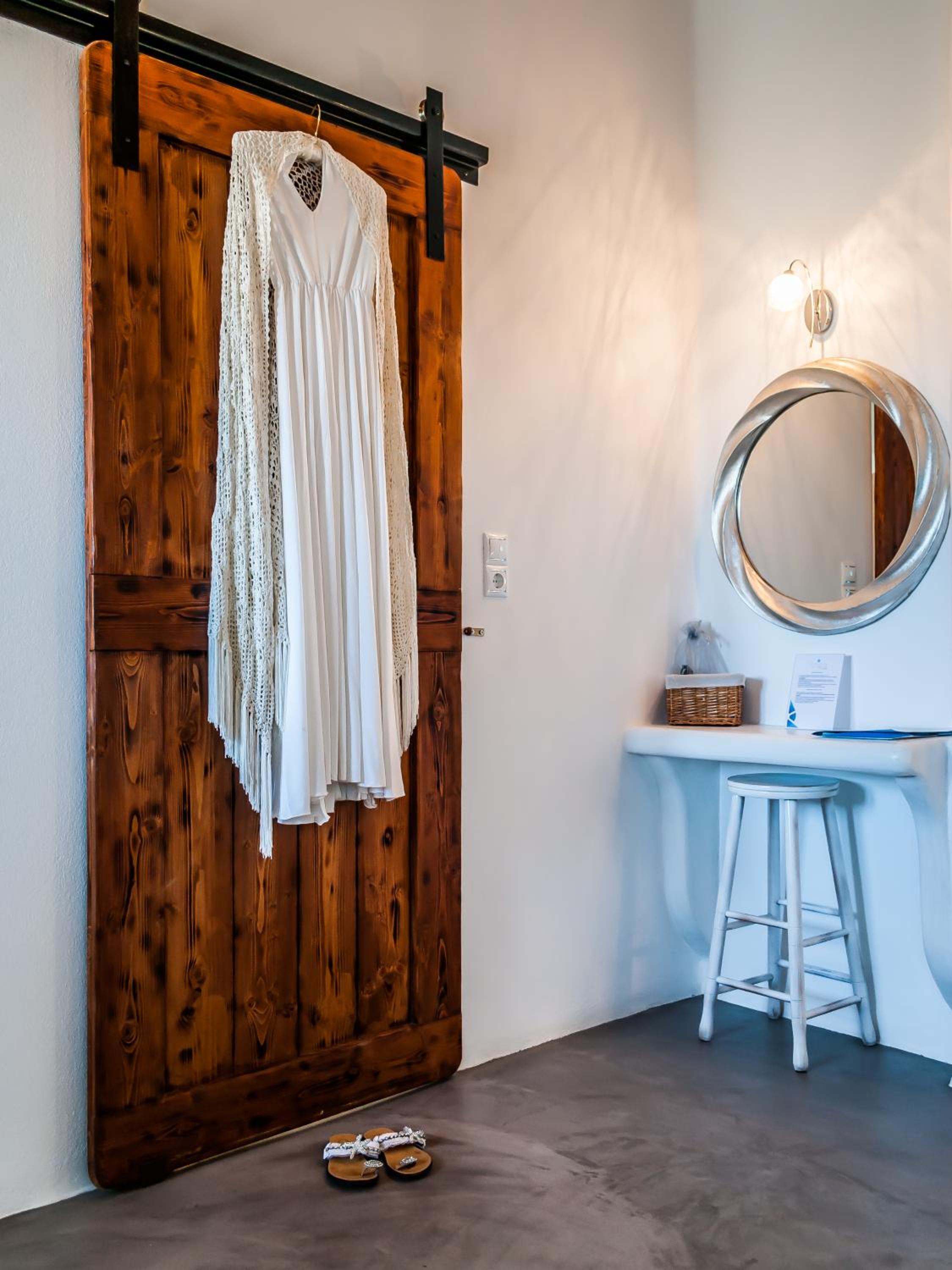 Eiriana Luxury Suites 32/60