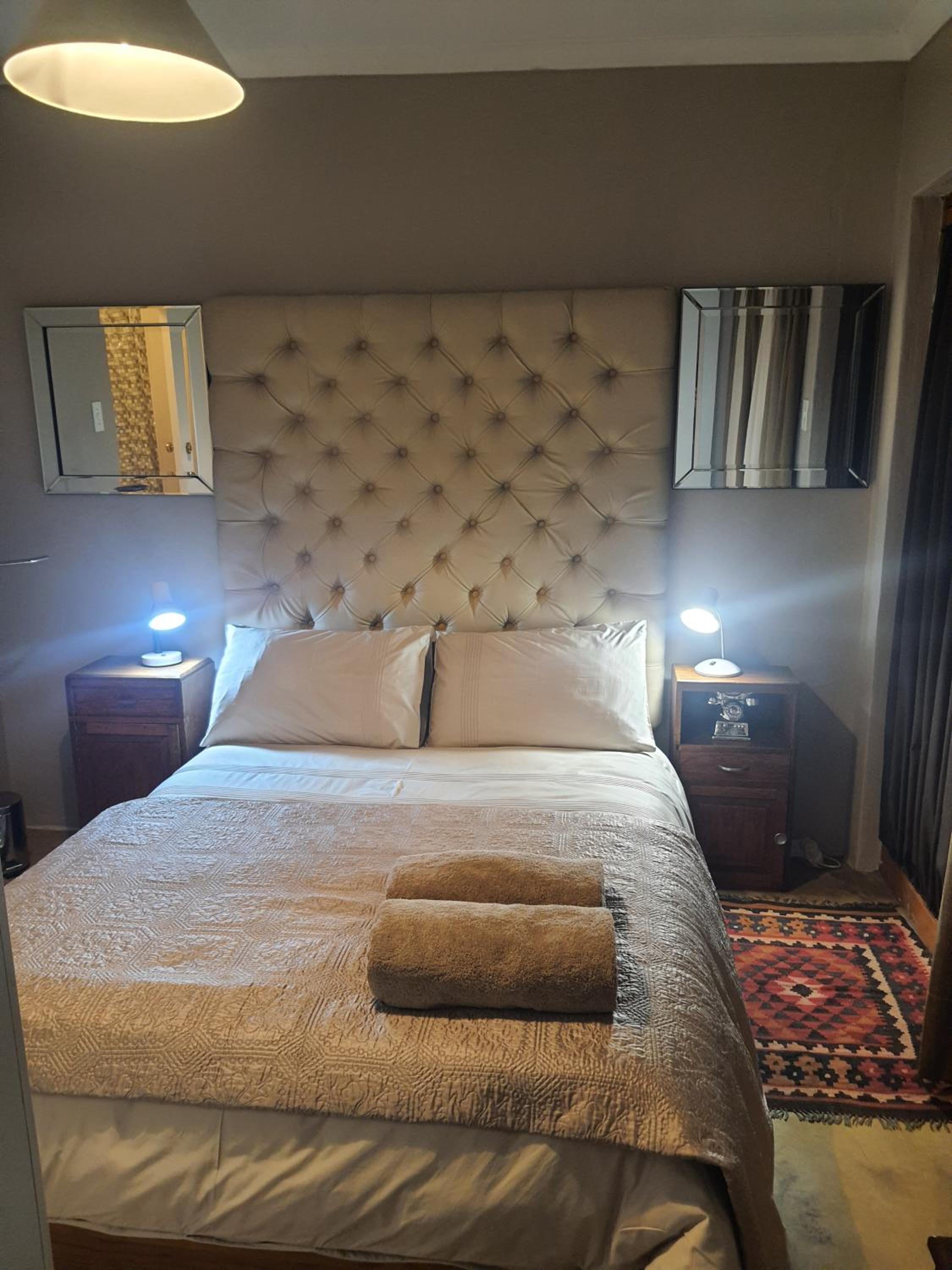 Gemsbok Cottage 3/19