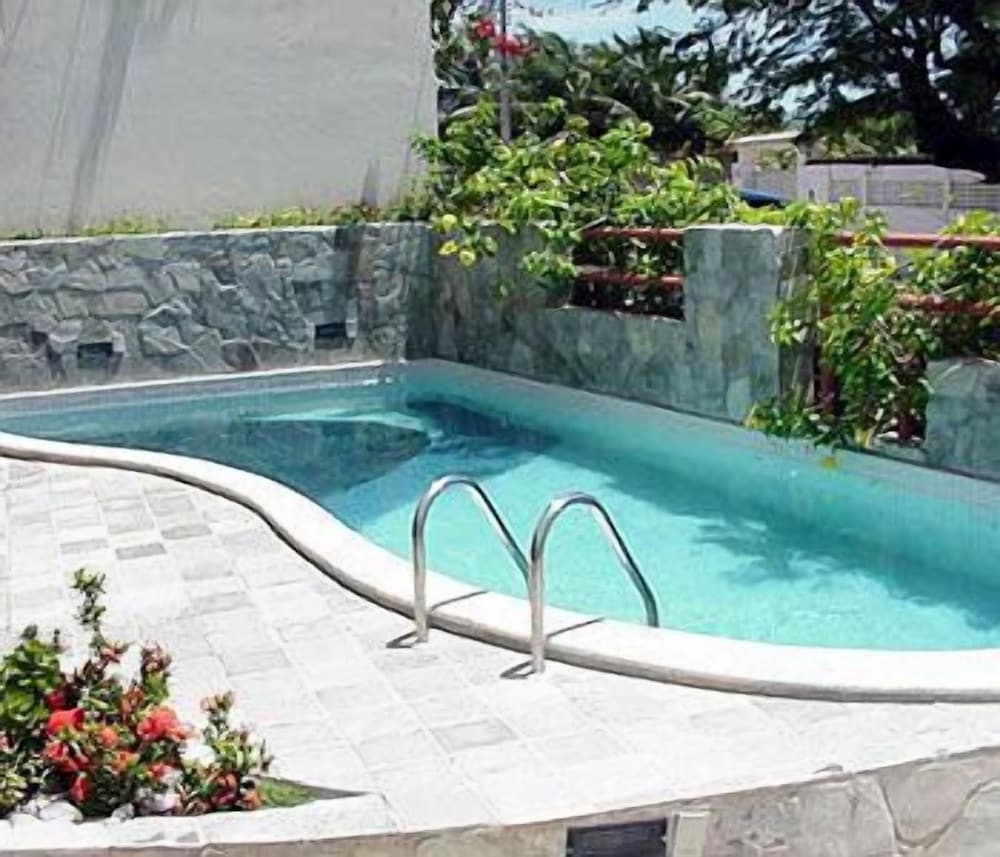Marambaia Apart Hotel 46/50