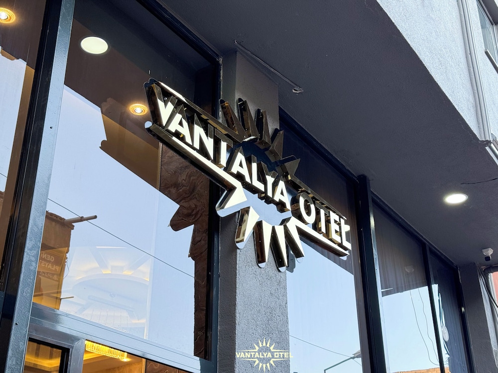 Vantalya Otel 3/33