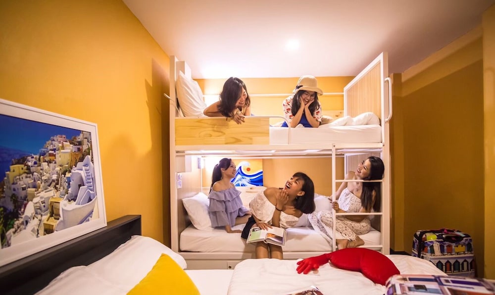 Click Hostel 47/65
