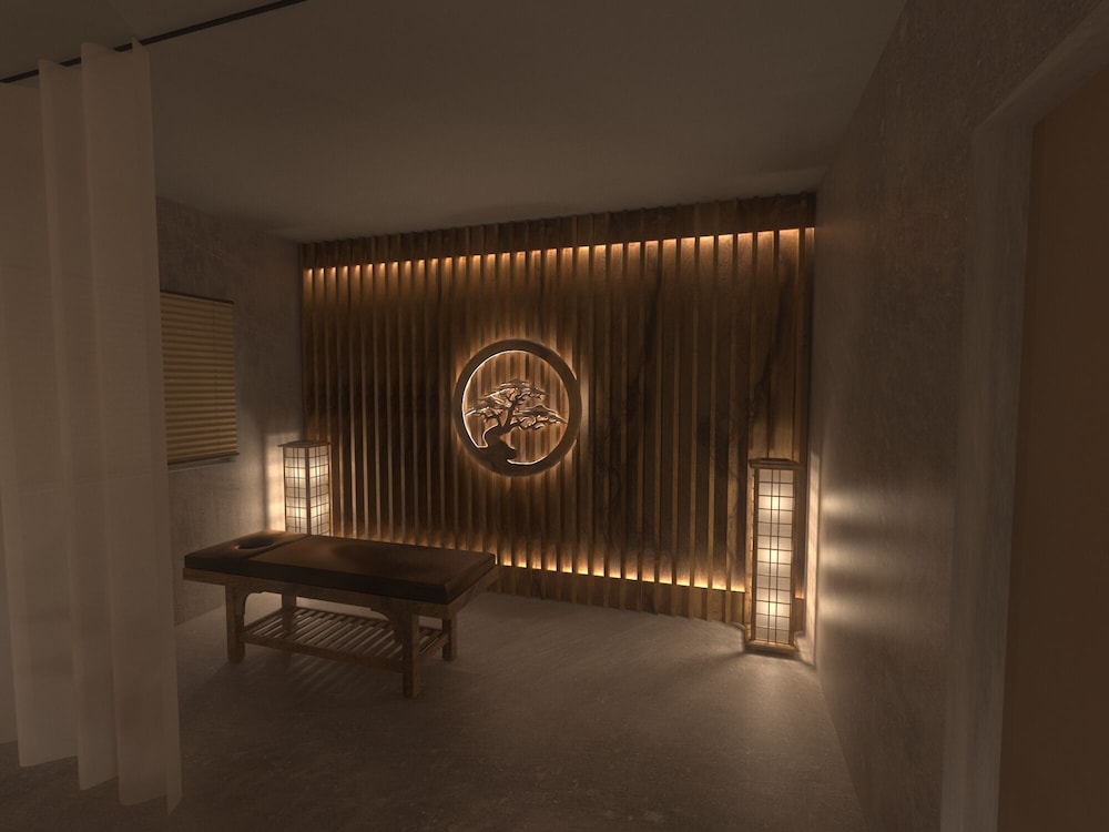 V Hotel Delphi 6/30