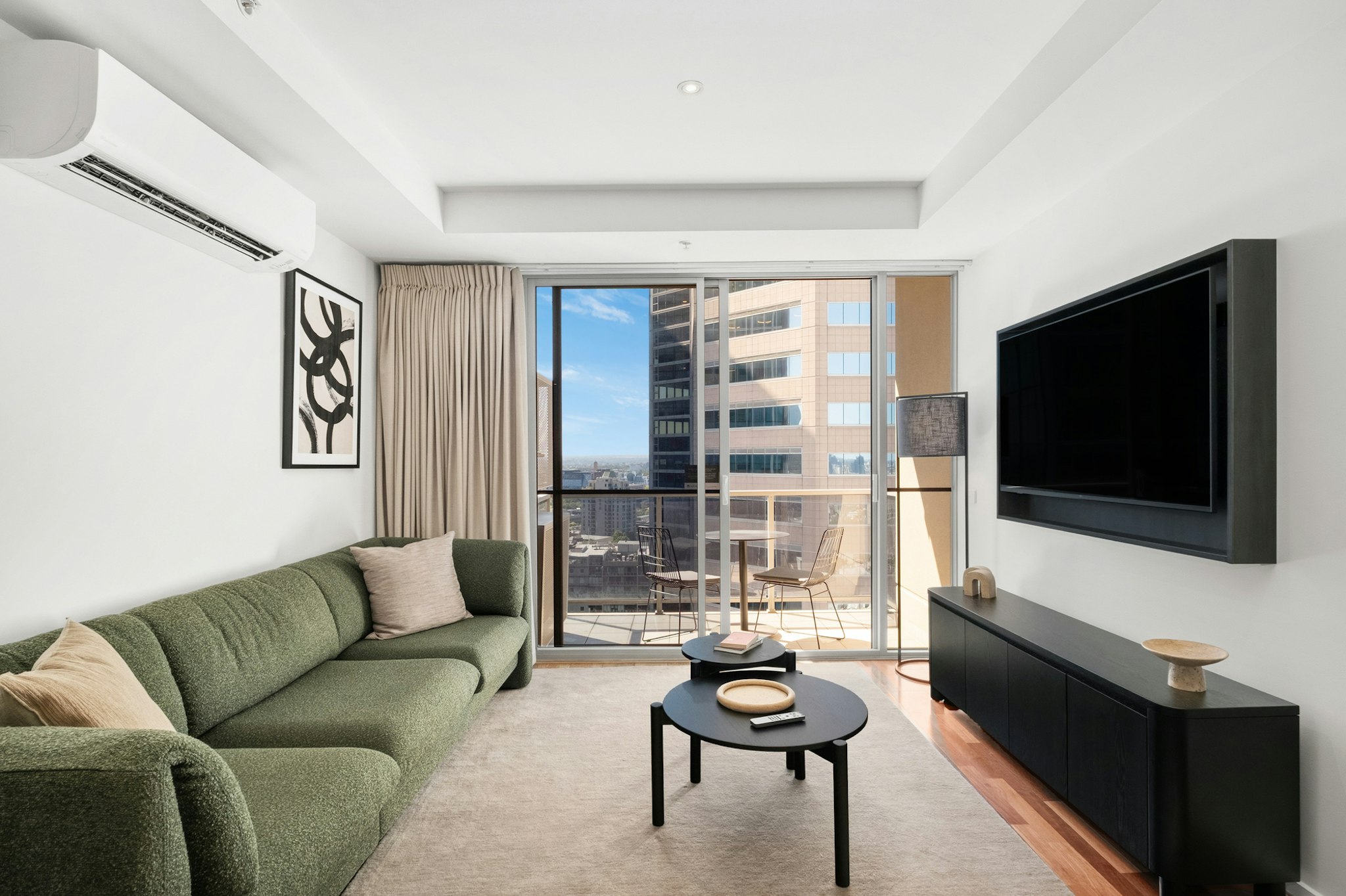 Oaks Melbourne on Lonsdale Suites, Melbourne City Centre, Melbourne 48/71