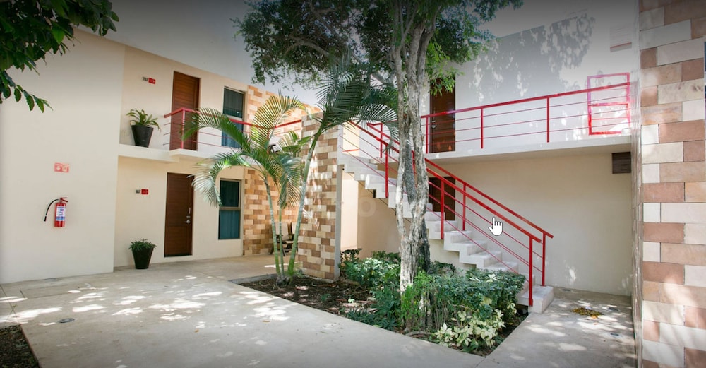 Grand City Hotel in CANCUN