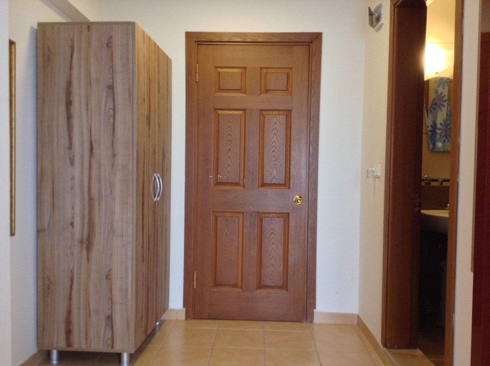 Senam Hotel 20/27