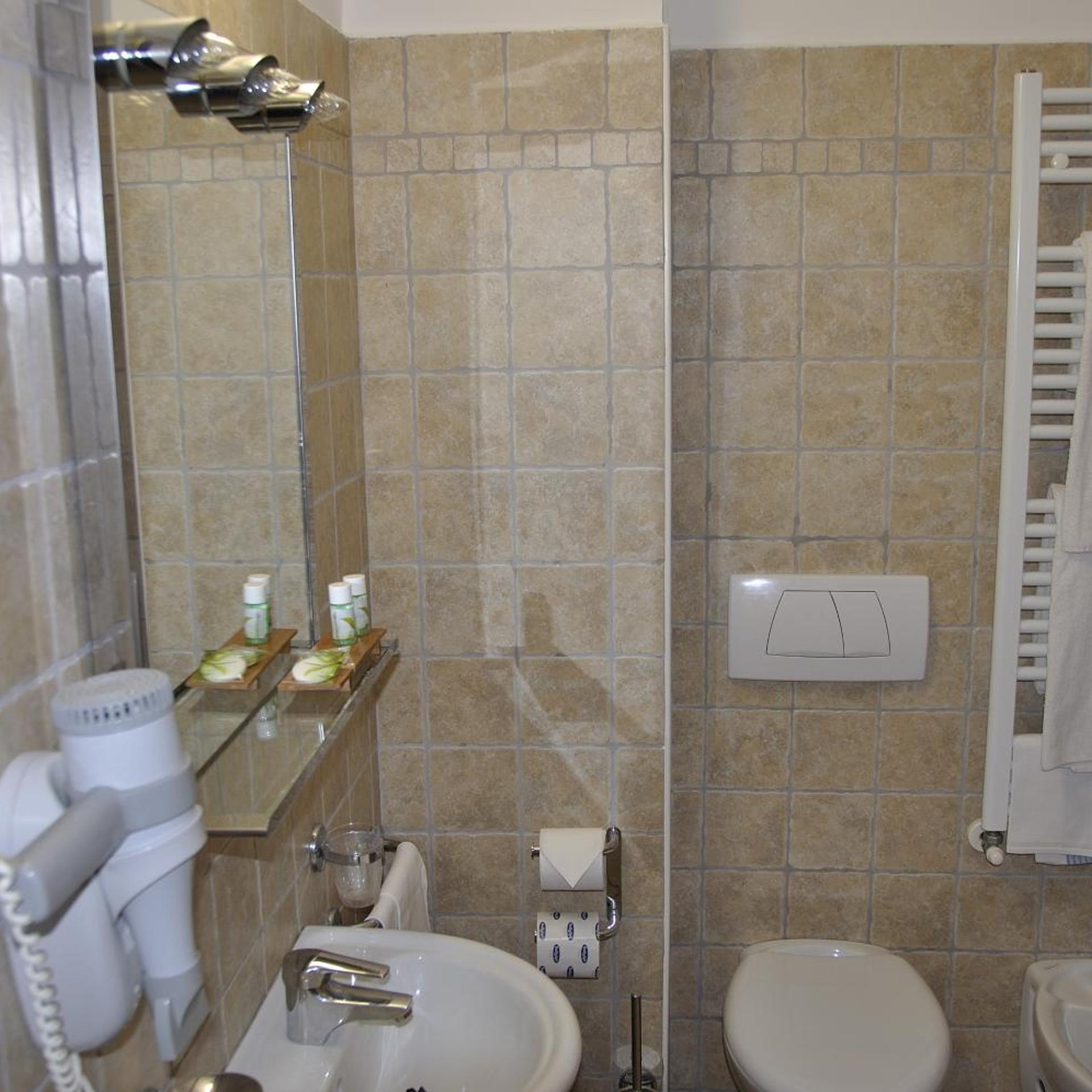Hotel Sud Ovest 50/53
