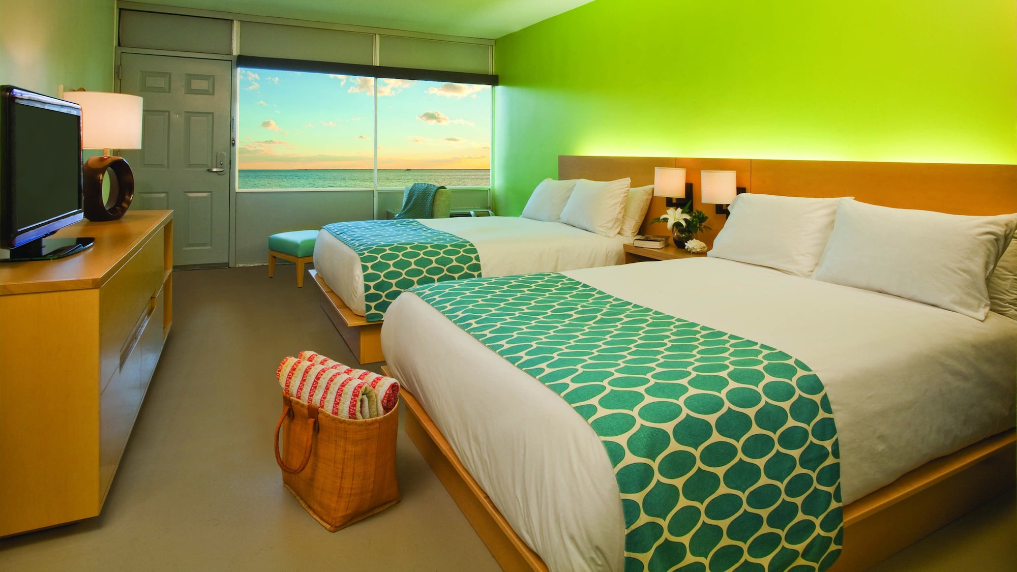 Premium, 2 Double Beds, Bay View