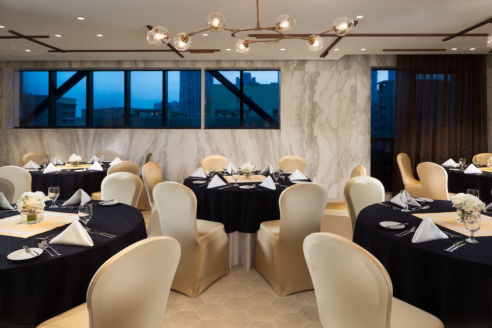 Millennium Place Barsha Heights Hotel 46/61