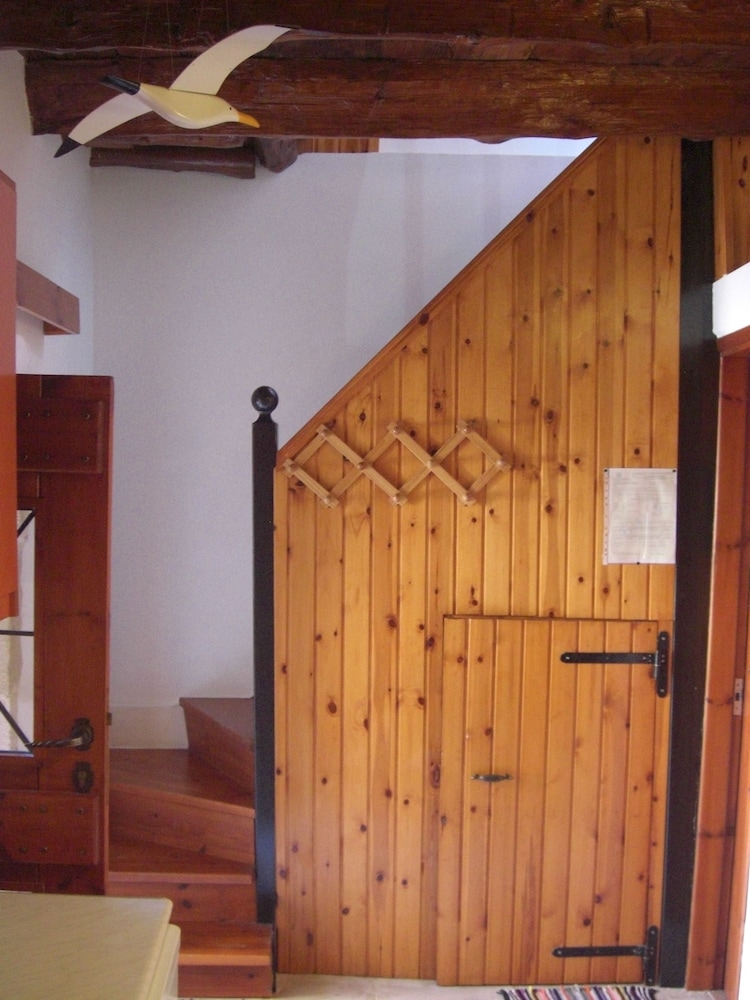 Patriko Traditional Residence 11/50