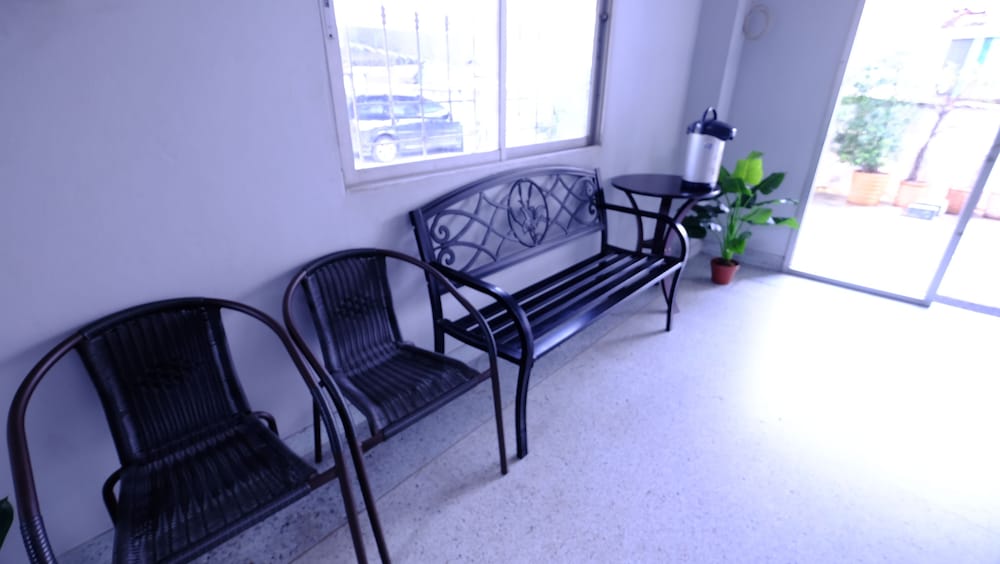 Romyen Garden Place 36/50