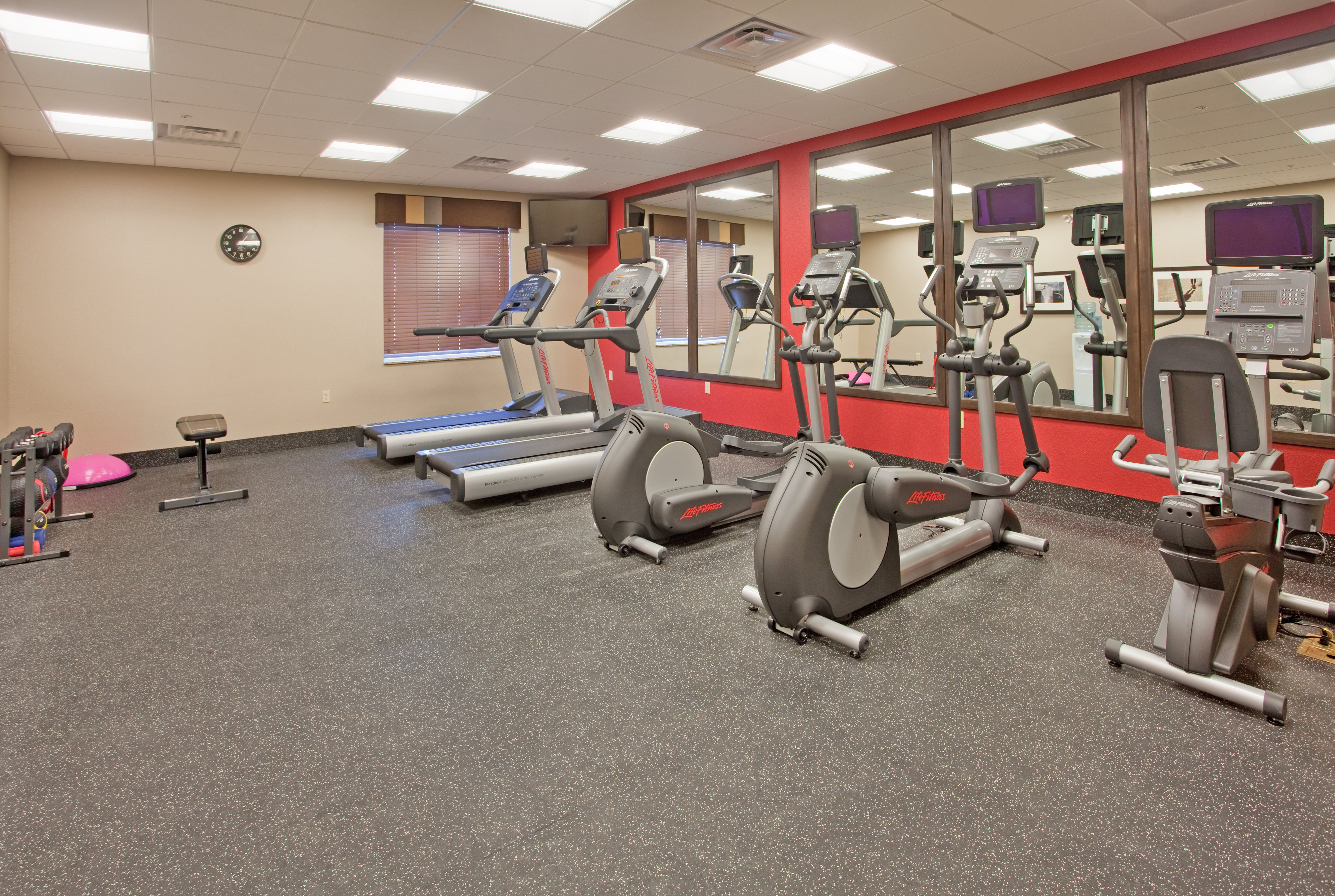 Holiday Inn Express Hotel And Suites St Joseph 37/58