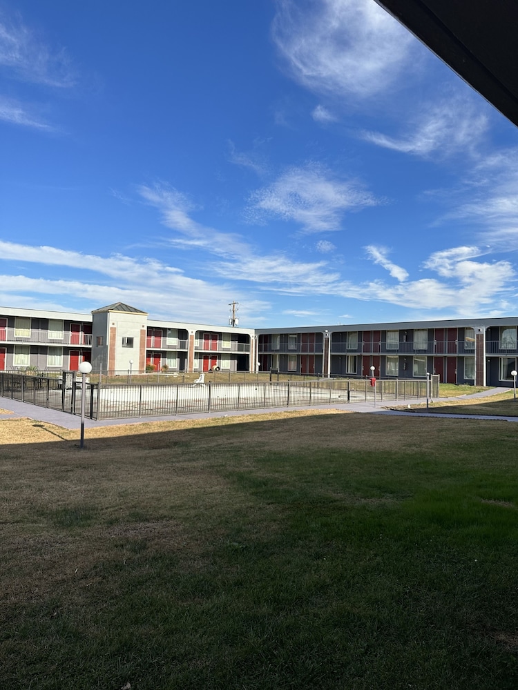 USA Inn 14/20