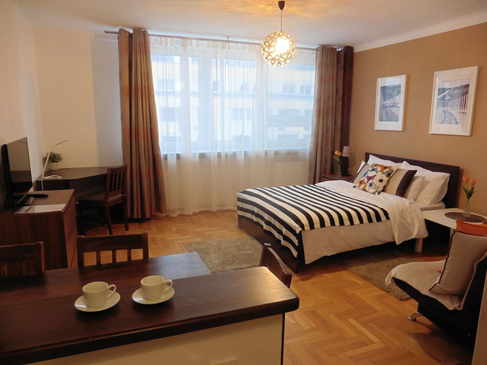 Warsawrent Apartments Centralna 26/38