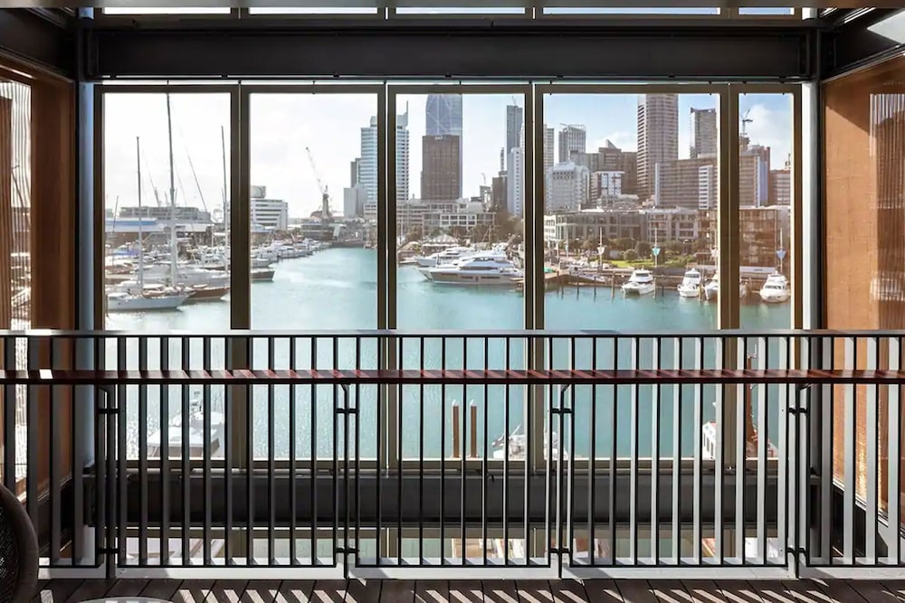 Park Hyatt Auckland 31/71