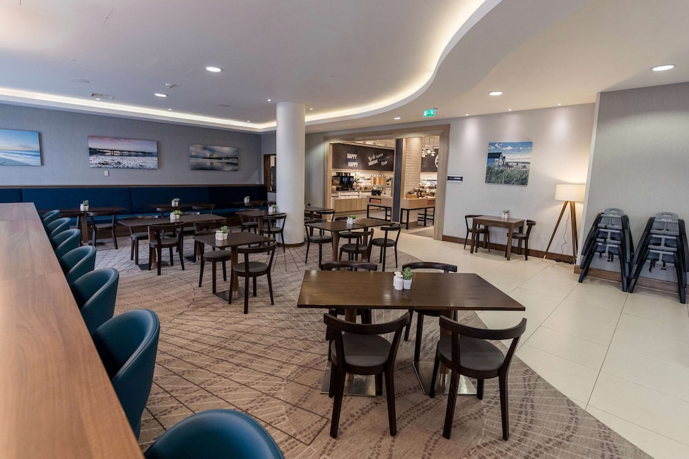 Hampton By Hilton Bournemouth 20/29