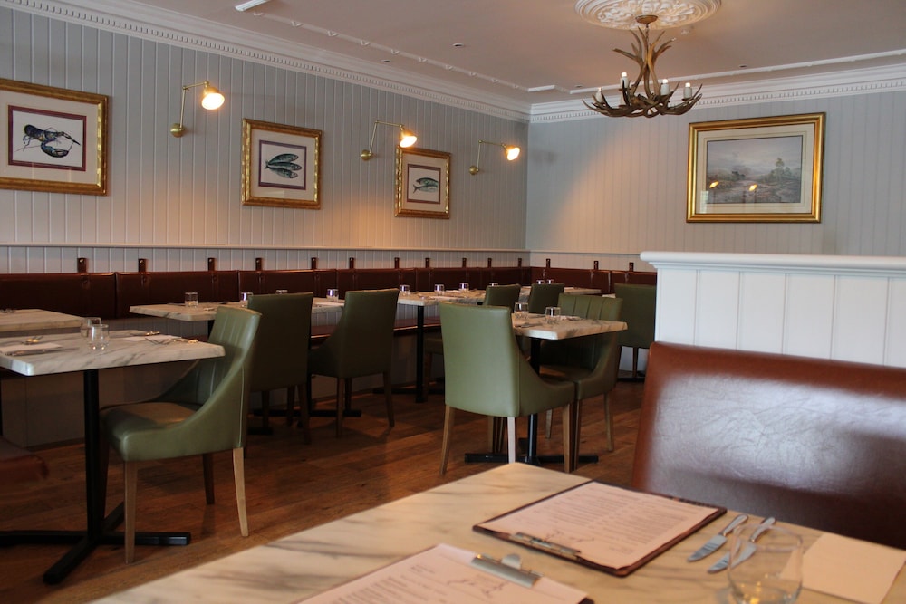 Loch Rannoch Hotel and Estate 46/63