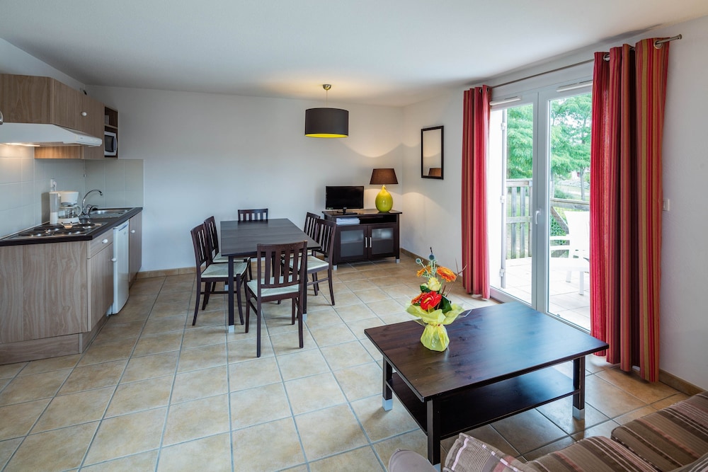 Vacanceole - Le Golf d Albret 34/57