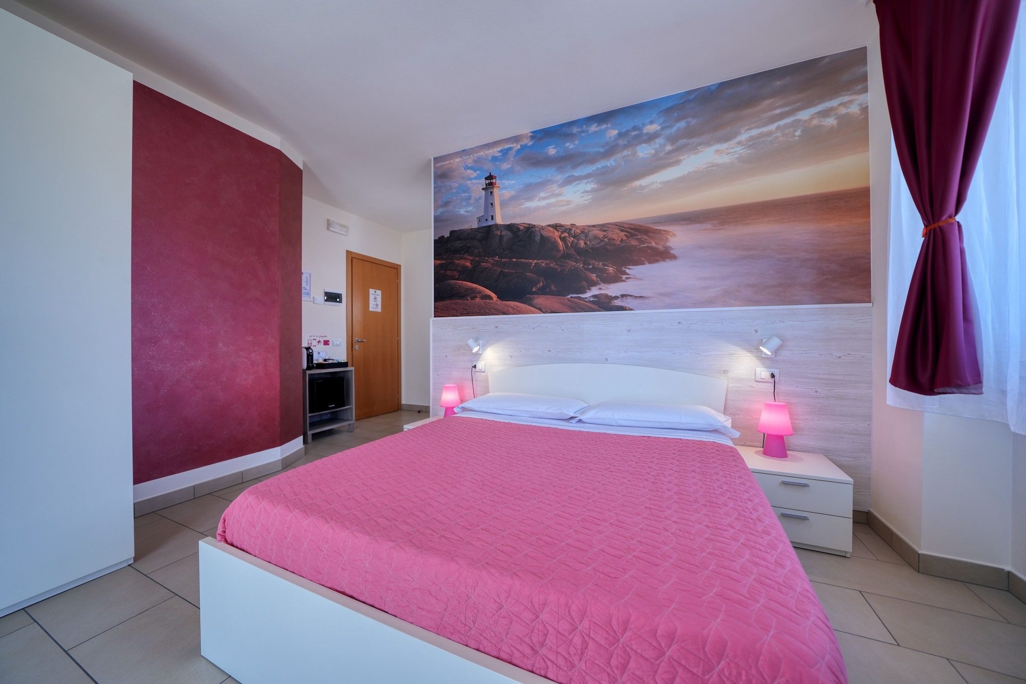 ROOM, DOUBLE BED, BALCONY
