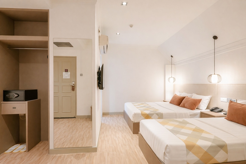 A Hotel Joo Chiat 36/50