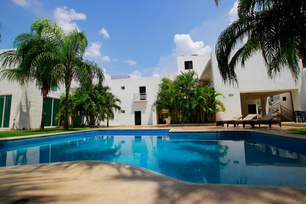 Hotel Embajadores by Kavia 41/46