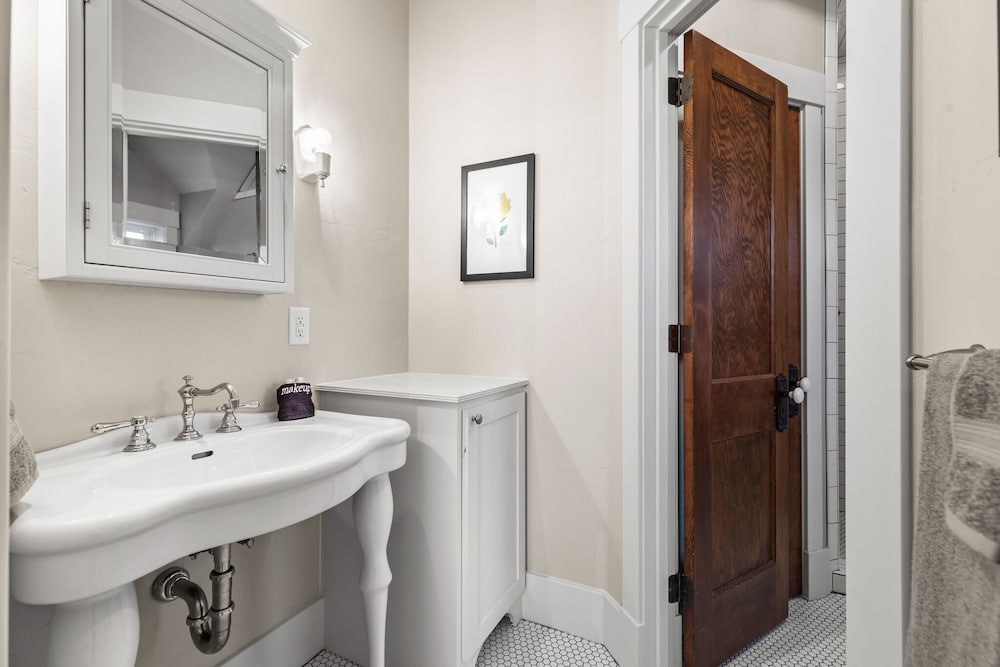 TimberRose B&B 48/50