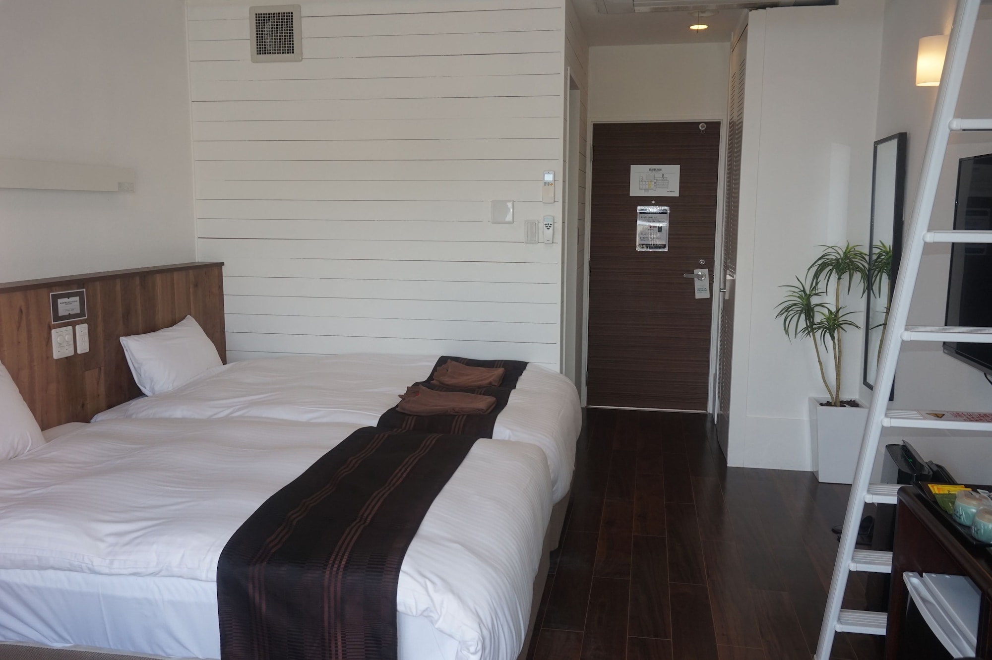 Western, Loft, Executive, Futon Bed, Twin Beds, Outdoor Bath, Terrace