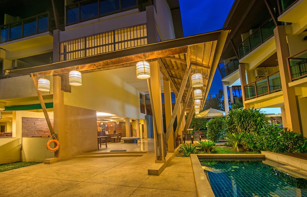 Lanta Pura Beach Resort 25/28