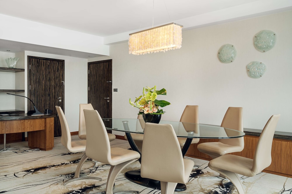 Hilton Gdansk 76/77
