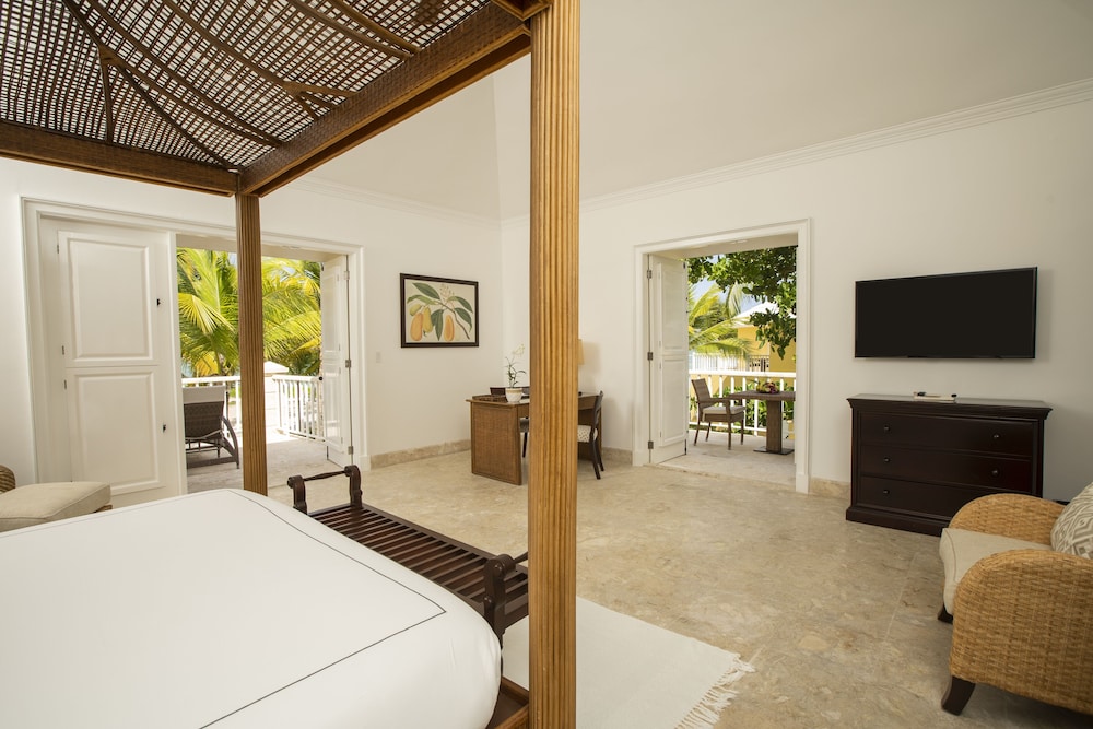 Junior Suite, King Bed, Beach Front، Tortuga Bay Puntacana 4/5