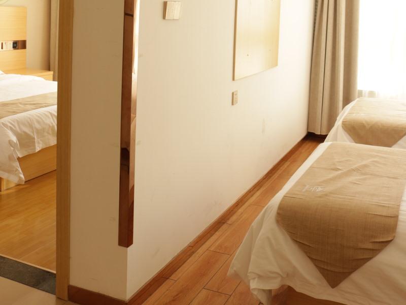 GreenTree Inn Anqing Huaining County Development Zone Duxiu Road 23/42