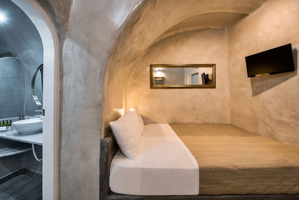 Hotel Katerina Apos S Castle 39/44