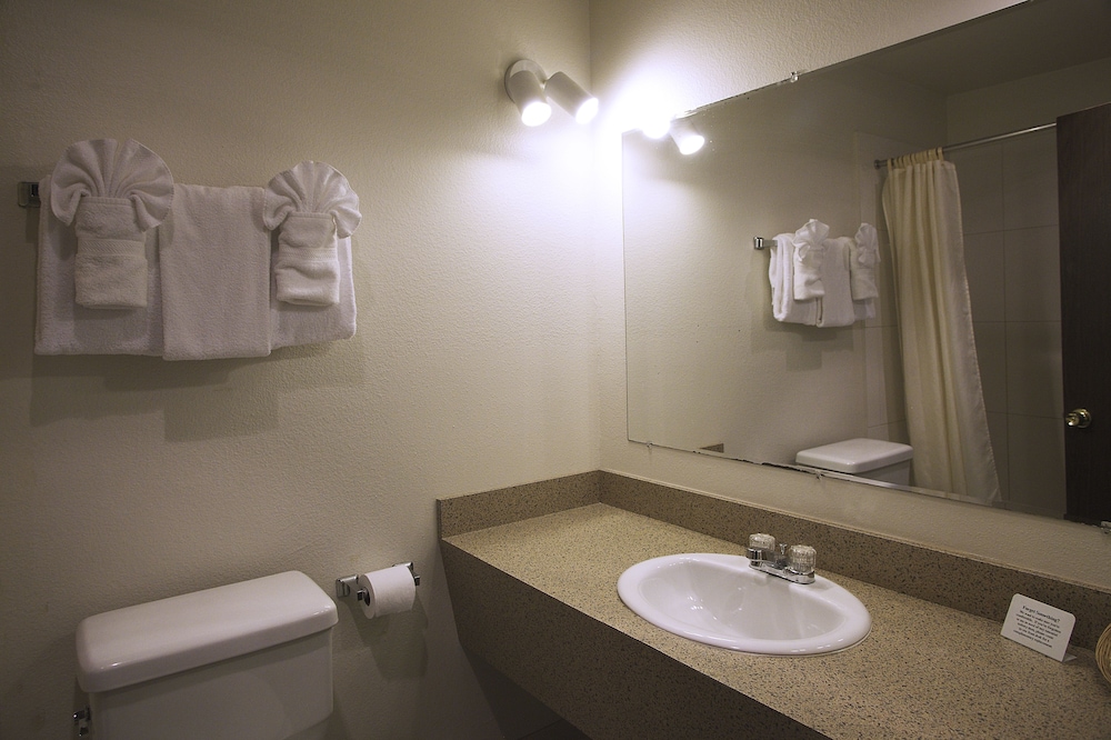 Aladdin Inn Suites 21/41