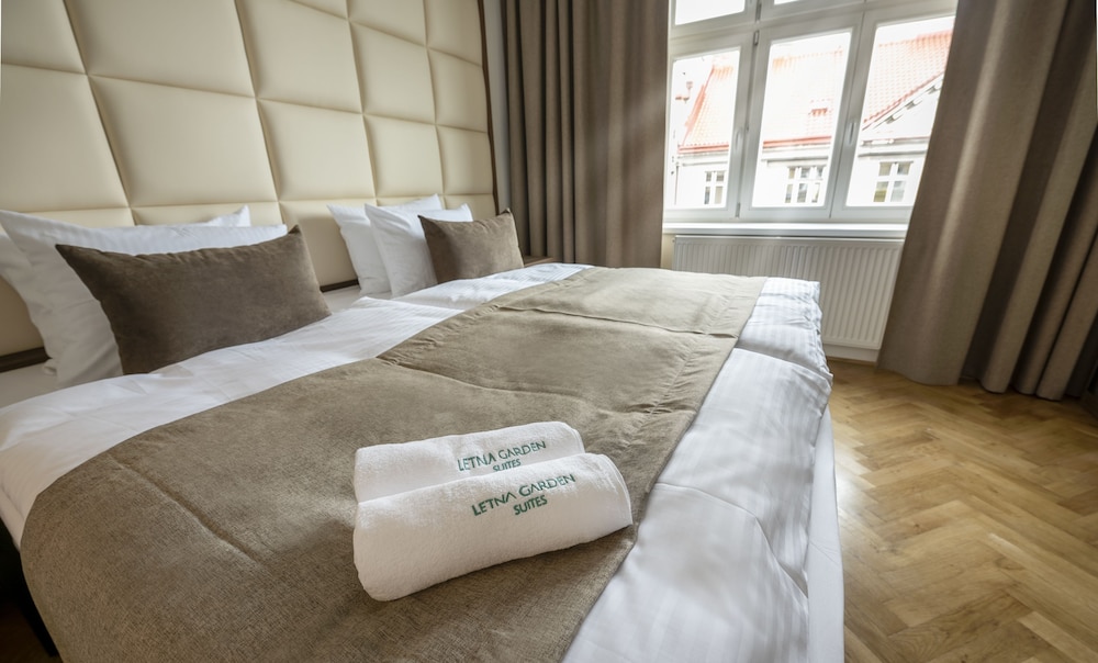 Letna Garden Suites 25/66