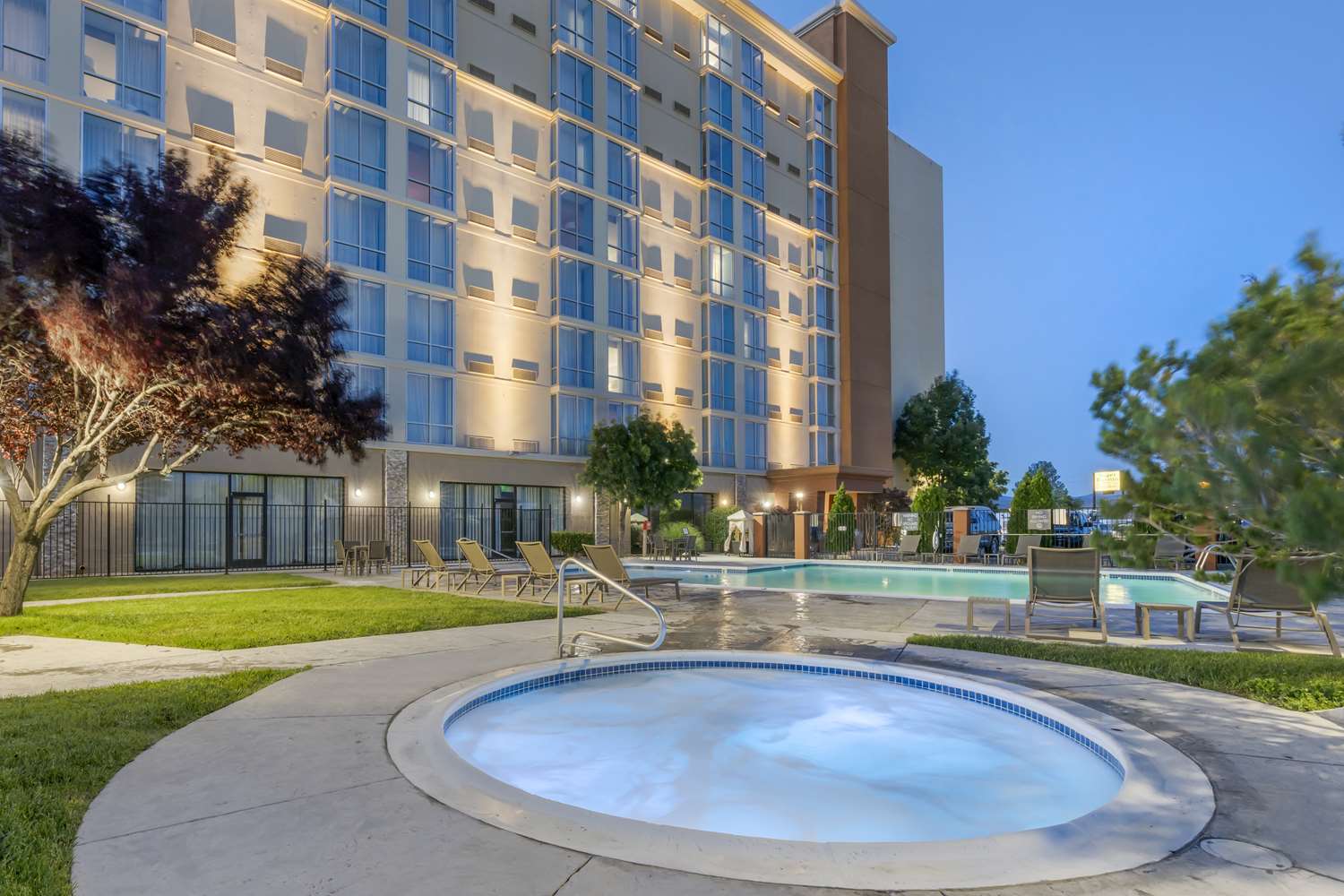 Best Western Plus Sparks-Reno Hotel 46/47