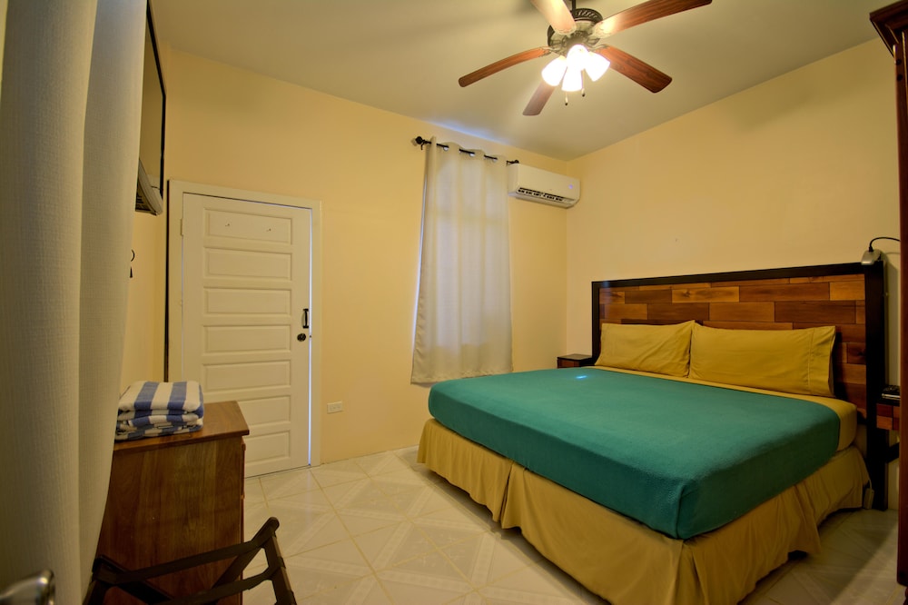 Tropical Dream Villas 15/50