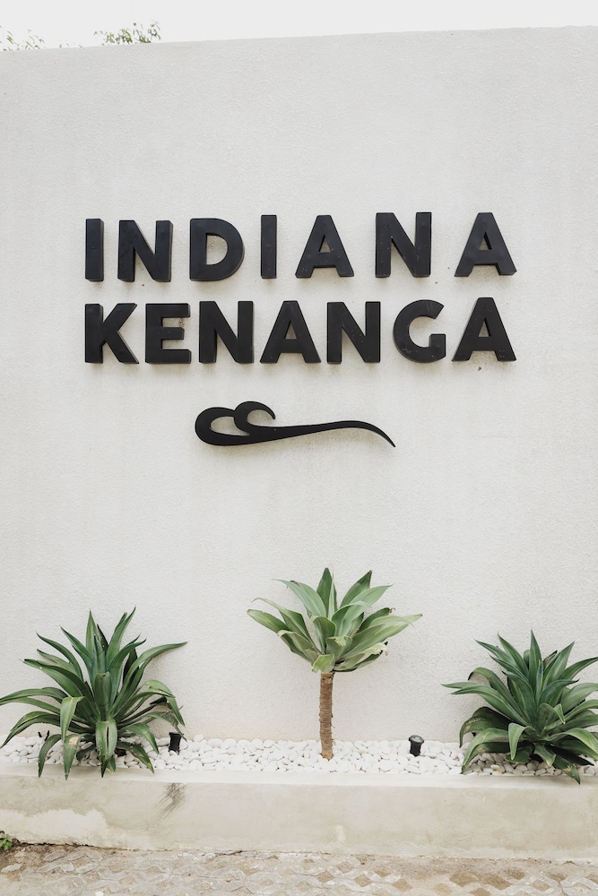 Indiana Kenanga Luxury Villas Spa Restaurant 1/50